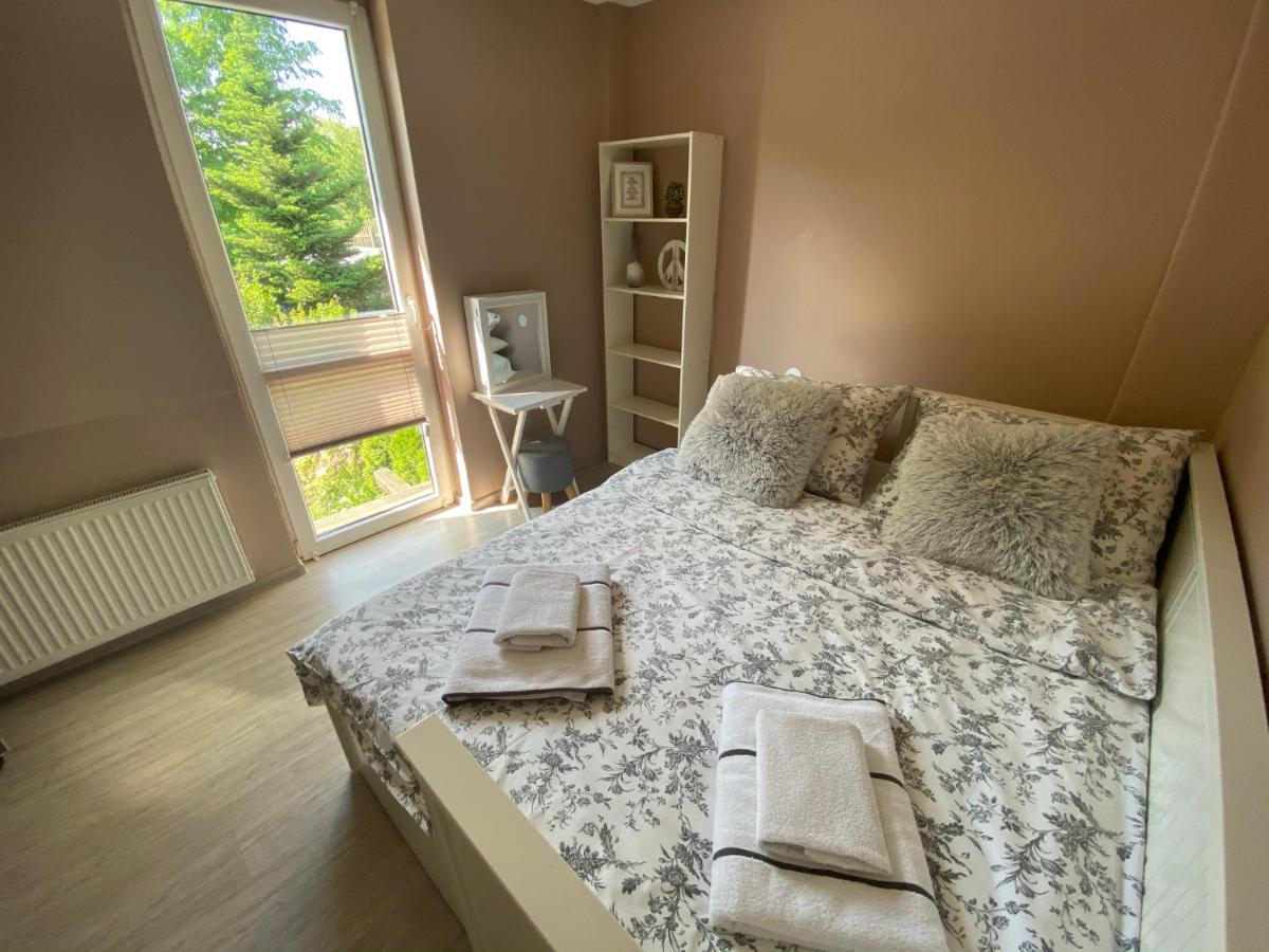 Willa Nad Sola Guest House Oswiecim Ngoại thất bức ảnh